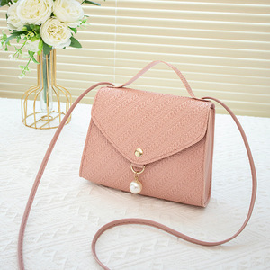 Sac à bandoulière pour femme Sweet Pearl Embossed Small Square Bag.Z0266 - Product Image 6