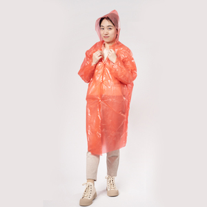 批发一次性成人聚乙烯雨披全身透明漂流音乐会内衬加厚防水便携雨淋旅行 - Product Image 1