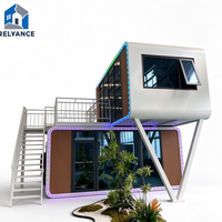 Cabane préfabriquée RELYANCE de 30 pieds avec interface solaire et aménagement double largeur de 4 m, idéale pour le camping et les centres de villégiature en plein air
