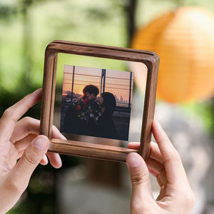 Siyah ceviz ahşap UV baskılı Mini yuvarlak köşe şeffaf fotoğraf çerçevesi el yapımı çevre dostu dayanıklı Modern Minimalist - Product Image 1