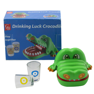 LANDER-MAN Juego de Beber <span class=keywords><strong>con</strong></span> Dedos Mordedores de Cocodrilo <span class=keywords><strong>con</strong></span> 2 Vasos de Chupito, <span class=keywords><strong>Juegos</strong></span> de Fiesta para Entretenimiento - Product Image 2