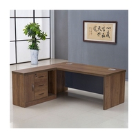 Mobilier de bureau Liyu Table de bureau design personnalisée économique excellente qualité moderne patron Executive deluxe