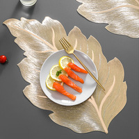 Set de table transfrontalier en plastique en forme de feuille, imperméable, moderne, minimaliste, haut de gamme, luxe léger, lavable et isolant thermique pour la salle à manger