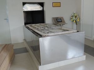 Automatic Full Electric Human Cremation Machine Without Smoke <b>Refractory</b> Material 15kW Power - Product Image 5