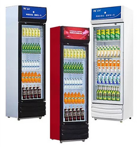 Réfrigérateur à porte vitrée, boissons énergisantes Red Bull, Coca-Cola, supermarché, présentoir de boissons et de légumes - Product Image 3