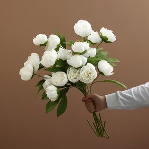 Fleur de pivoine artificielle Ruilisi, branche unique, soie blanche, décoration de mariage et de maison - Product Image 3