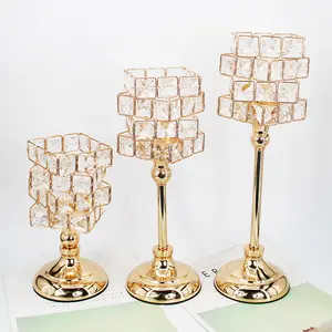 Home Decoratieve Kandelaar Pijler Tall Gold Bruiloft Tafel Centerpieces Kristal Kandelaars