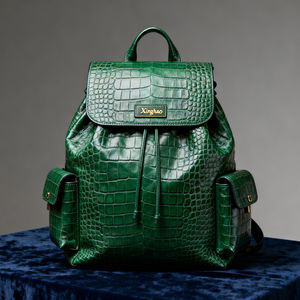 <span class=keywords><strong>Zaino</strong></span> in vera <span class=keywords><strong>pelle</strong></span> da <span class=keywords><strong>uomo</strong></span> di fascia alta con modello di coccodrillo verde Premium <span class=keywords><strong>zaino</strong></span> in <span class=keywords><strong>pelle</strong></span> con Logo in lamina d'oro - Product Image 2