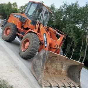 รถตักล้อยางมือสอง 10 ตัน ยี่ห้อ Doosan รุ่น DL303 DL503-9C ขายราคาถูก - Product Image 6