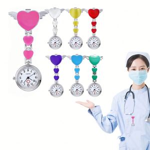 Reloj de Cuarzo con Clip para Solapa, Reloj de Bolsillo para Enfermeras, Regalo para Mujer - Product Image 2