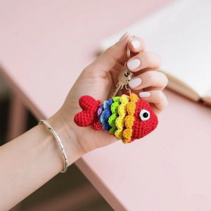 Kleurrijke Koi Vis-Vormige Gehaakte Pop Materiaal Kit Eenvoudige Gehaakte Beginner Kit Verwacht Moeder Cadeau Breien Knutsel - Product Image 4