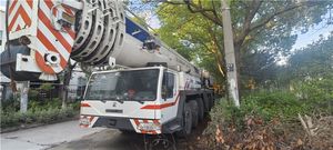 รถเครน Zoomlion 400 ตัน ดีเซล พร้อมอุปกรณ์เสริมครบชุด เครื่องยนต์ดีเซล ใช้แล้ว สำหรับงานปั๊มคอนกรีต  รวมส่วนประกอบหลัก  ลดราคา - Product Image 2