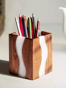 Portaplumas de Madera y Resina, Organizador de Escritorio Hecho a Mano, Porta Lápices para Oficina, Mesa de Estudio y Decoración del Hogar - Product Image 6