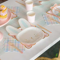 Fournitures de fête de Pâques en gros : Assiettes à salade jetables en forme de lapin, assiettes en papier, gobelets, serviettes, ensemble de vaisselle jetable