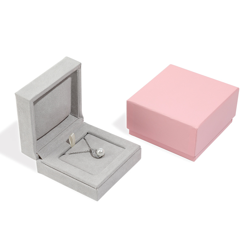 Pendant box