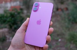 กล้องไมโครมือสองคุณภาพสูง ยี่ห้อ A7 IV พร้อมเลนส์ 16-35  4K HD ระดับมืออาชีพ พร้อมแบตเตอรี่และที่ชาร์จ - Product Image 6