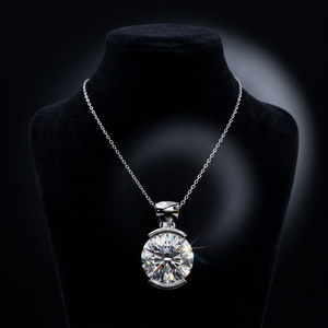 Collier pendentif solitaire en argent sterling 925 avec diamant de laboratoire taille brillant rond, certifié IGI, pour femme - Product Image 1