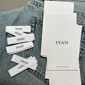 Tùy Chỉnh Thiết Kế Không Thấm Nước Chống Giả Holographic Đu/Tông Hangtags Mã Vạch Sang Trọng Hàng Ngày Mặc Quần Áo Thương Hiệu - Product Image 4