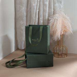 Sacs de shopping en papier de luxe avec poignée, impression personnalisée du logo, couleur en gros, pour les petites entreprises - Product Image 2