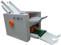 Máquina Automática de Plegado y Hendido de Papel Digital con Alimentación por Succión de Aire