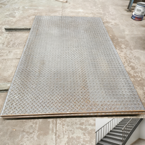 Rutschfeste Industrielle Laufsteg-Lösungen Kohlenstoffstahl-Riffelbleche Geriffelte Stahlplatten - Product Image 1