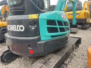 מחפרים משומשים איכותיים מקוריים מיפן מדגם קובלקו SK55 במשקל 5.5 טון, מיני מחפר קובלקו SK55 יד שנייה למכירה לבית - Product Image 3