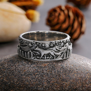 Anello con Totem di Lupo per Coppie, Gioiello da Dito Vintage alla Moda per Uomo e Donna - Product Image 3
