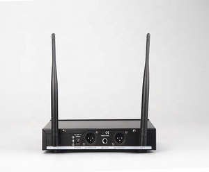 Micrófono Inalámbrico Profesional UHF de <span class=keywords><strong>Doble</strong></span> Canal Guangzhou BNK X35 - Product Image 4