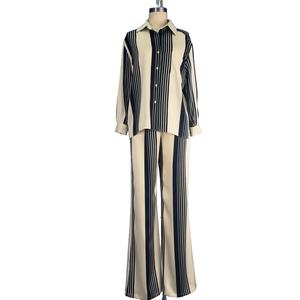 Camisa de traje informal a la moda con estampado de rayas y botones para mujer, ropa de mujer con estampado de cebra - Product Image 1