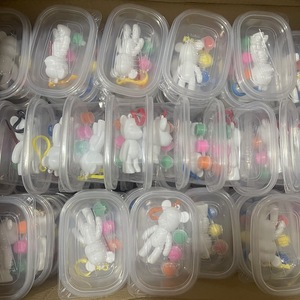 Kit de peinture DIY pour porte-clés en forme d'ours liquide, jouet créatif en plâtre pour enfants, taille unique, matériau PVC - Product Image 1