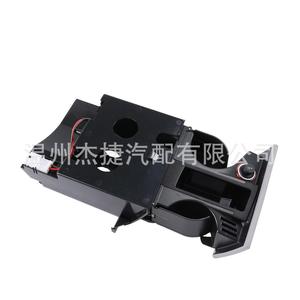 Portavasos Compatibles con Volkswagen T5 con Volante a la Derecha, Disponibles en Dos Colores: 7H285860171N y 7H285860130T - Product Image 5