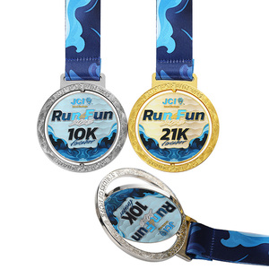 Medallas Deportivas Personalizadas con Logotipo Metálico en Relieve 3D Giratorio, Medallas Deportivas de Aleación de Zinc para Carreras de 10k y 21k - Product Image 1