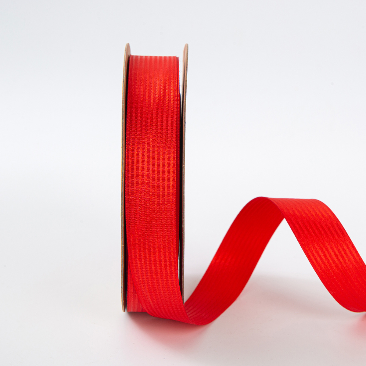 Rouge-2,5 cm, 50 mètres par rouleau