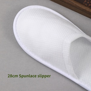 कस्टम लोगो थोक आराम होटल चप्पल ब्रश कपड़े पहने हुए कपड़े के रंग विरोधी पर्ची डिस्पोजेबल मखमली अतिथि चप्पल - Product Image 6