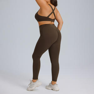 Ensemble de vêtements de sport actif grande taille 3 pièces, leggings de yoga taille mi-haute, soutien-gorge de sport à taille élastique, veste respirante, vêtements de sport pour la salle de sport - Product Image 4
