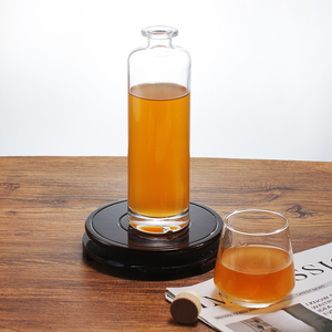 Chai thủy tinh 1750ml có kích cỡ khác nhau với dung lượng lưu trữ lớn cho rượu vang trái cây, rượu vang đỏ, rượu Whisky, các bữa tiệc và các cuộc tụ họp - Product Image 6