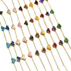 Collar de Diamantes con Diseño de Trébol, Estilo Lujoso y Sencillo, de Acero Inoxidable, No se Destiñe, Joyería Deportiva para Mujer - Product Image 1