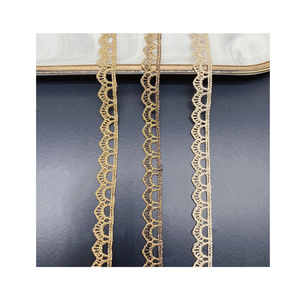 Pizzo Dorato, Pizzo Ricamato con Codice Laterale, Accessori per Abbigliamento, Pizzo Dorato Idrosolubile, Bordatura in Pizzo - Product Image 6