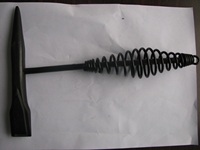 American type chipping hammer with tubular steel handle