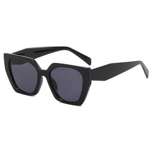 <span class=keywords><strong>Gafas</strong></span> <span class=keywords><strong>de</strong></span> Sol Superhot Eyewear 28861 <span class=keywords><strong>de</strong></span> Lujo, Estilo Ojo <span class=keywords><strong>de</strong></span> Gato Cuadrado Extra Grande para Mujer, Lentes Degradadas <span class=keywords><strong>de</strong></span> Moda, Protección UV400 - Product Image 3