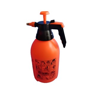 מרססים 3l ידני מרססים 3l עם משאבת יד לניקוי השקיה וטיפול צמחי - Product Image 1