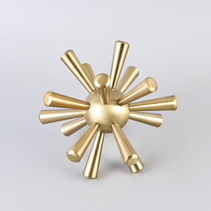 Ornement moderne créatif en résine d'oursin étoile épine en métal déco pour <span class=keywords><strong>maison</strong></span> salon modèle <span class=keywords><strong>maison</strong></span> hôtel sculpture enduite - Product Image 5