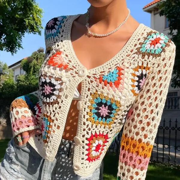 Logotipo Personalizado Novo Boho Crochet Tops Padrão Floral Botão Oco Frente Cardigan Mulheres De Malha Camisola Cardigan