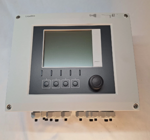    Controlador Multicanal Liquiline CM444 CX05/0 CCM360 de 4 Canales para Todas las Industrias - Product Image 1