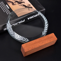Vente en gros usine : Plaques de trophée en bois MVP, vierges, en verre cristal K9 transparent, avec motif couronne de lauriers gravé et base en bois
