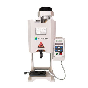 Machine à sertir les fils Sinrad 2T 3000W pour véhicules automobiles et véhicules à énergie nouvelle (NEV), avec moule applicateur personnalisé pour sertissage silencieux de bornes - Product Image 2