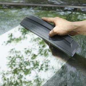 Espátula de Silicona para Limpiar Ventanas de Coche, Ducha y Espejos - Product Image 6