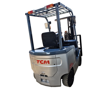 Montacargas Eléctrico TCM Usado de 2 Toneladas, Modelo 2024, 1 Año de Garantía, 4WD, Altura de Elevación de 3m, para Aplicaciones en Restaurantes - Product Image 1