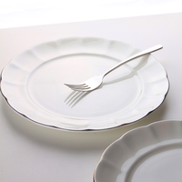 Service de table en porcelaine blanche, vaisselle ronde en céramique blanche, 18 pièces