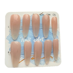 <span class=keywords><strong>Uñas</strong></span> acrílicas de longitud media-larga para novias, estilo francés, cobertura completa, forma almendrada, con pegamento removible, aplicación en dedos, minimalistas. - Product Image 3